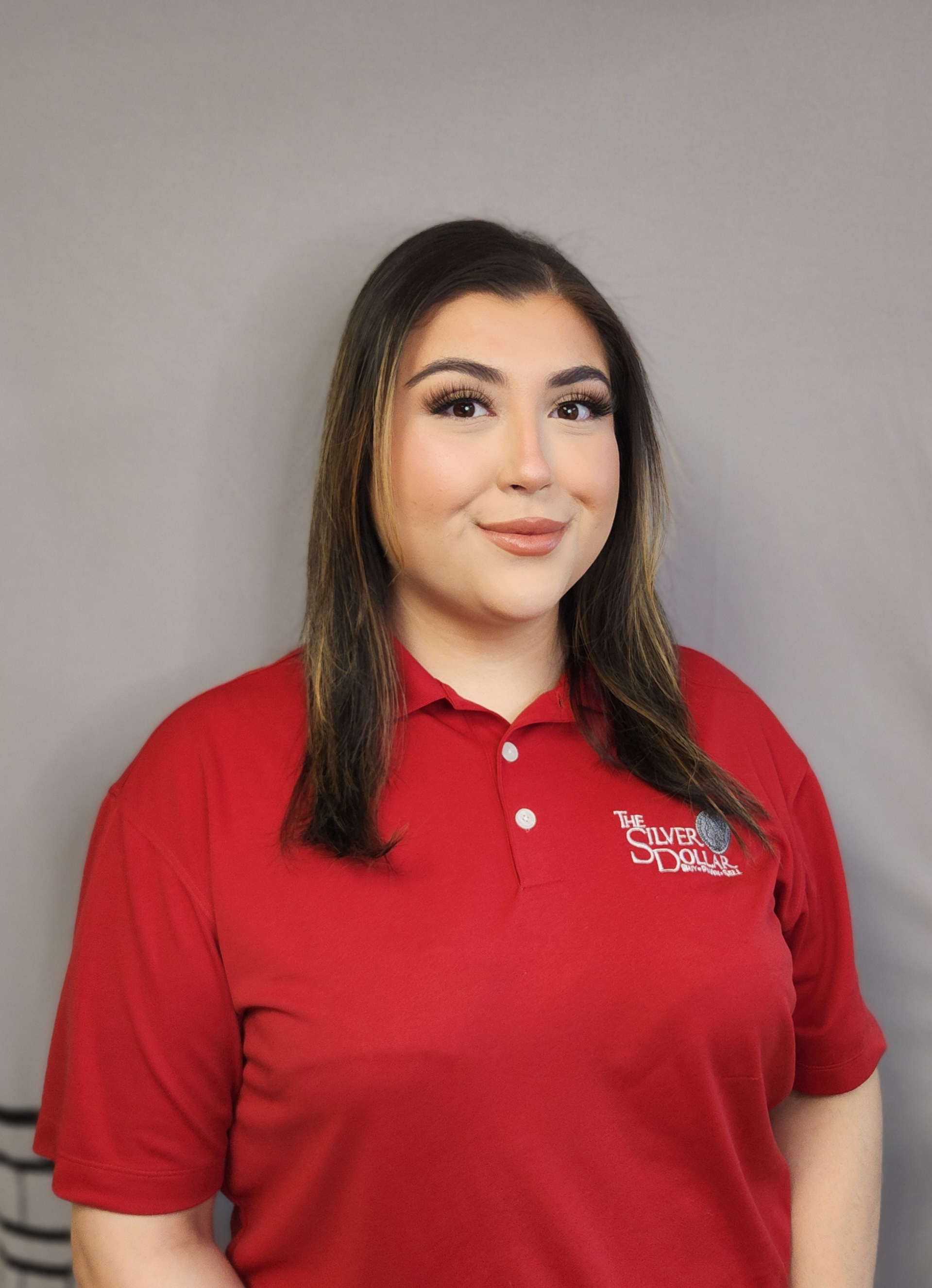 Ashley Mares Headshot