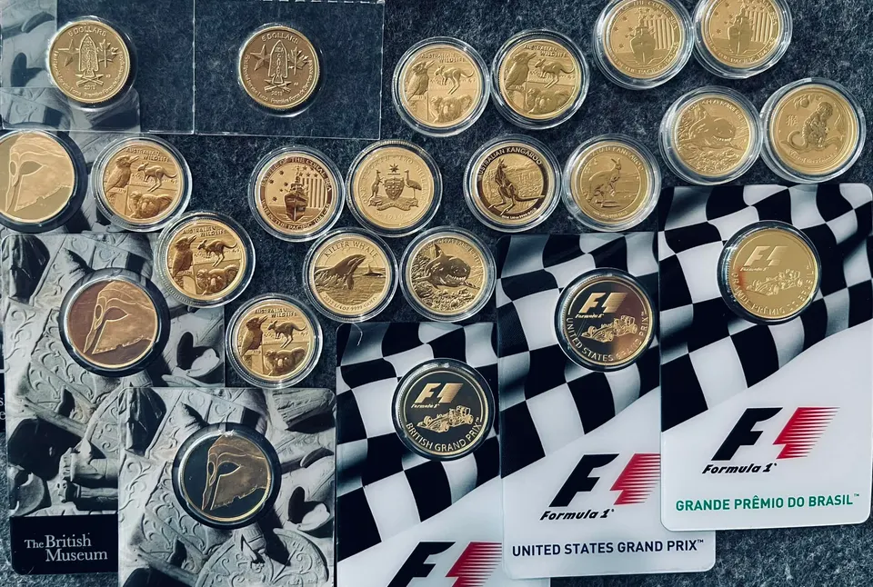 Gold bullion coins